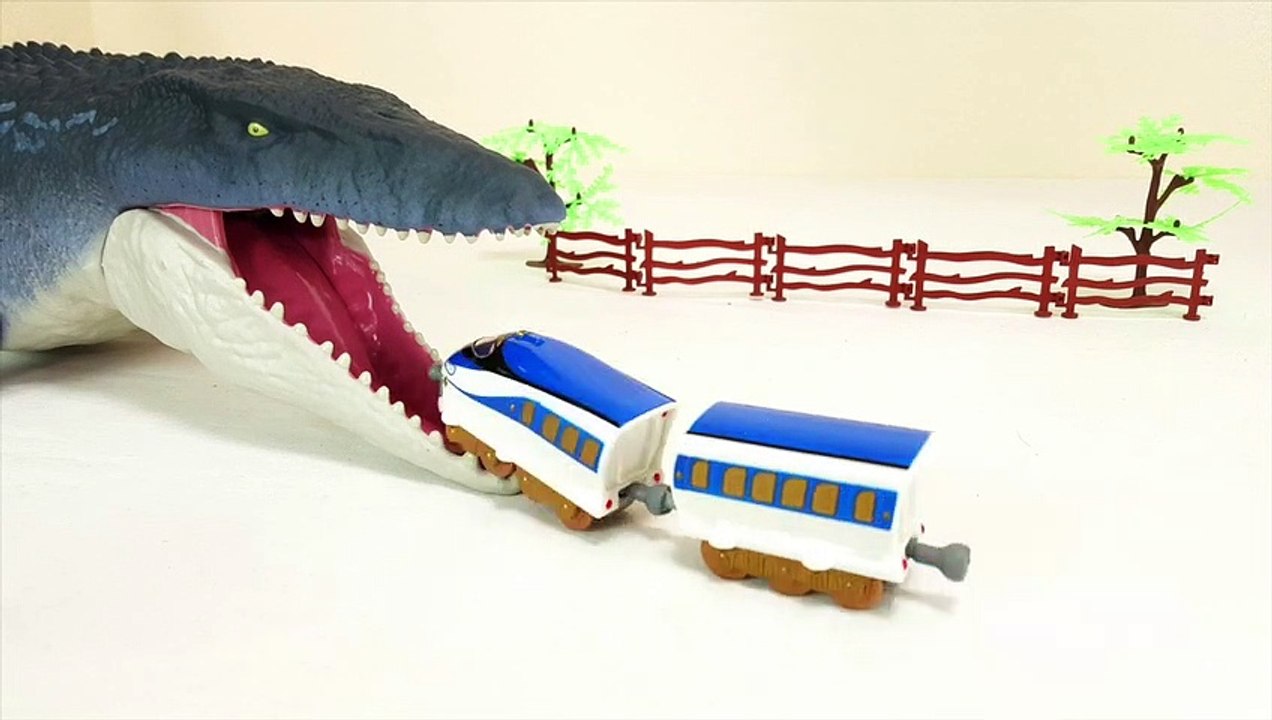 Mosasaurus Jurassic World Eats Chuggington Wilson & Friends Spo Spo Movie For Kids