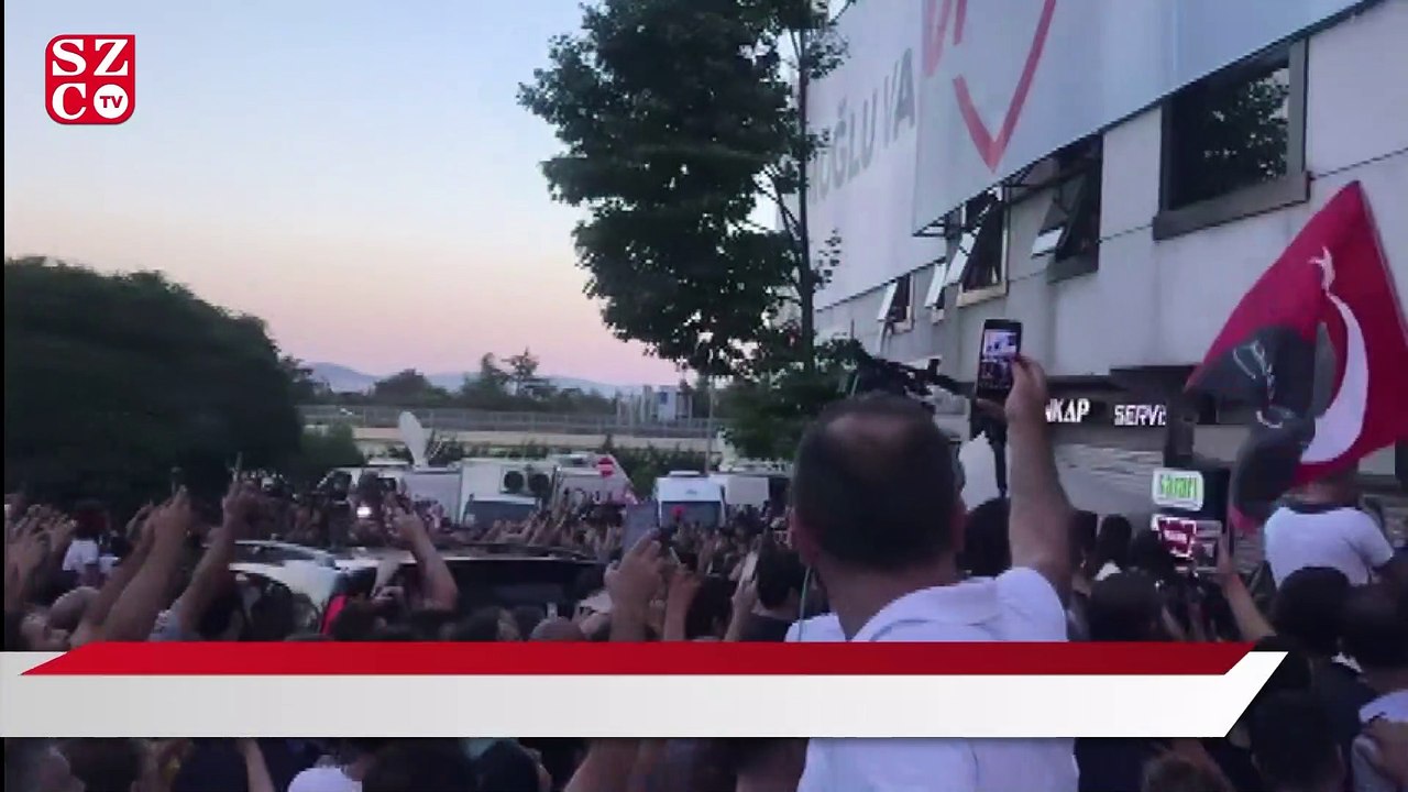 İmamoğlu SKM önünde görüntülendi