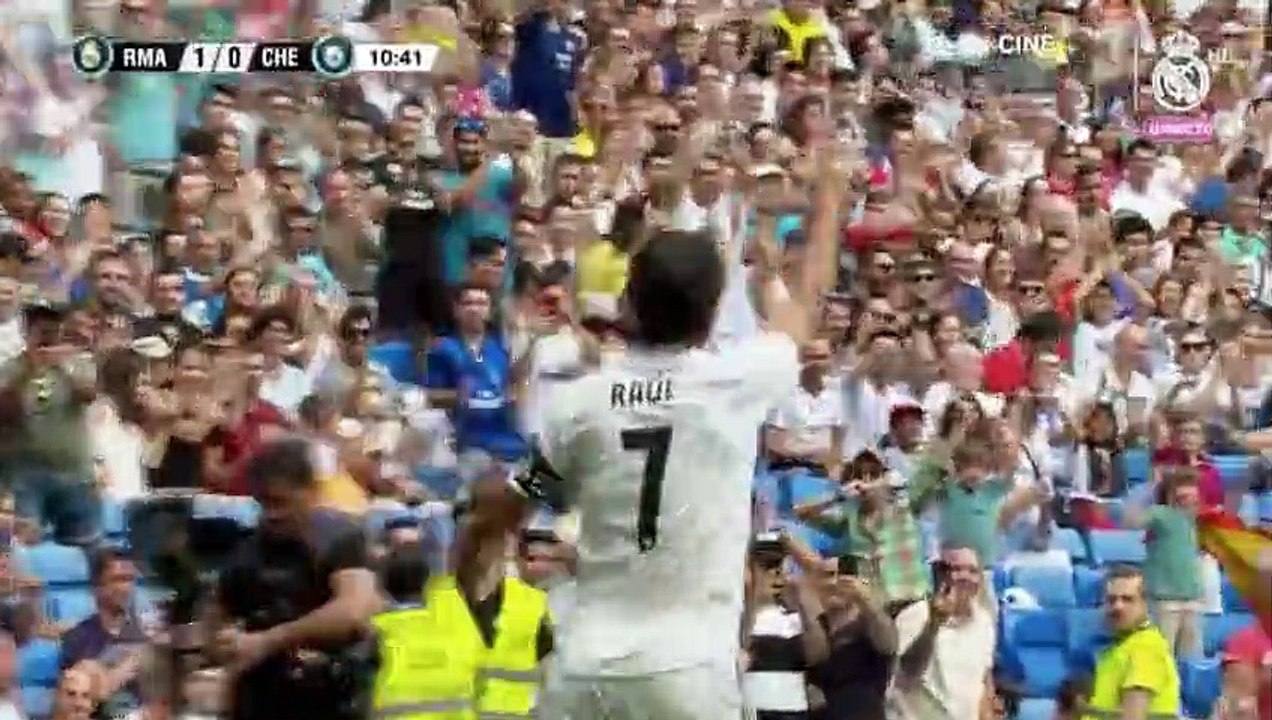 Gol de Raul en el partido de leyendas Real Madrid - Chelsea