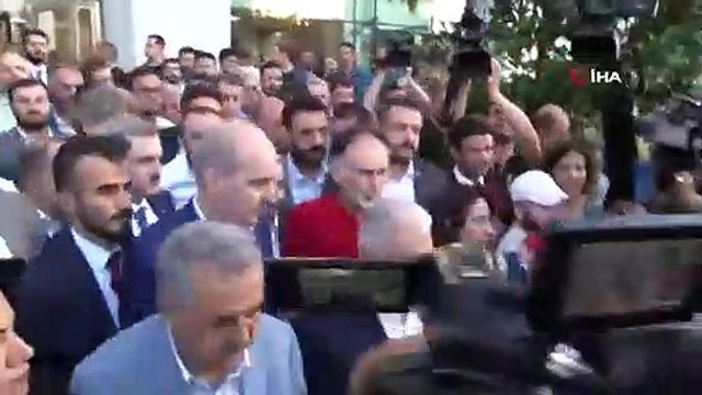 Binali Yıldırım, AK Parti İstanbul İl Başkanlığı'ndan Ayrıldı