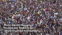 Prag: Größte Demo in Tschechien seit 1989