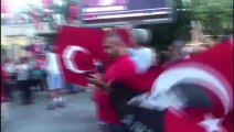 İstanbul'da seçim kutlamaları (1) - İSTANBUL