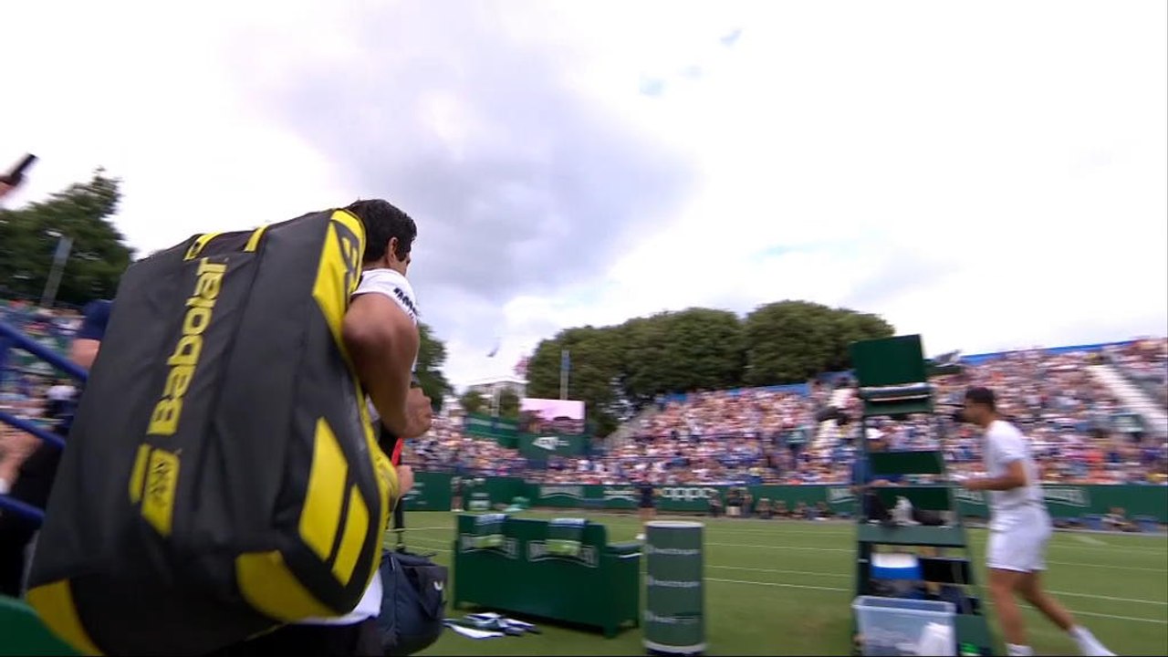 لقطة: تنس: موراي يخسر في مباراته الأولى ضمن منافسات الزوجي لبطولة ايستبورن