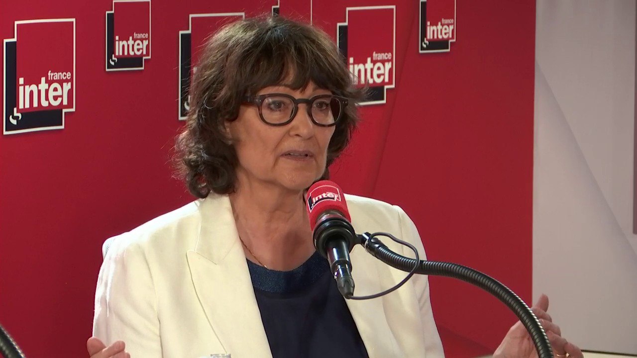 Sylviane Agacinski, philosophe, sur la PMA : "La famille, c'est comme la sexualité, c'est une totale liberté, mais ce n'est pas (avoir) un droit à un enfant"
