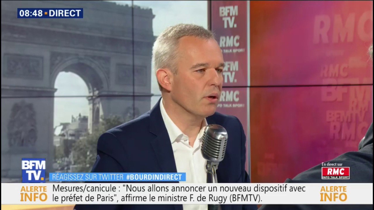 Le gouvernement travaille sur "une vignette" pour les poids lourds en transit, assure François de Rugy