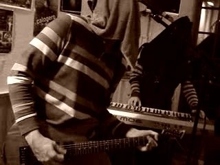 Sleaford en répéte improvisée