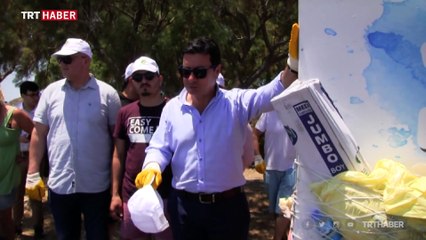 Bodrum'da kıyı ve denizden torbalar dolusu çöp toplandı