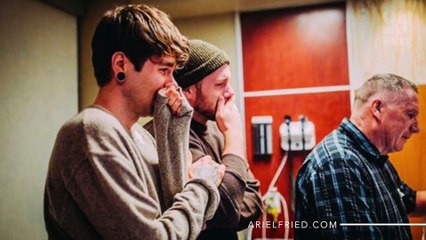 Una abuela de 61 años da a luz al bebé de su hijo y su marido