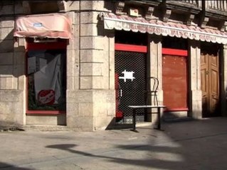 Una camarera herida grave en la cabeza tras disparle su pareja en la hamburguesería donde trabajan