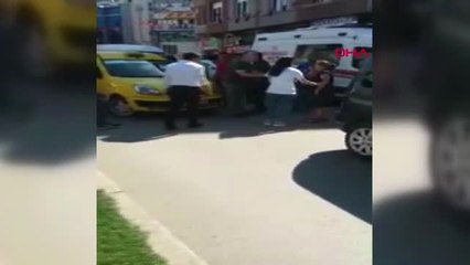 ZONGULDAK Taksi şoförü ile kadın sürücü trafikte tartıştı