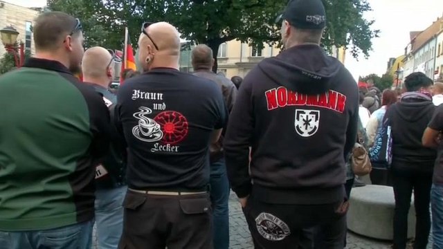 Dagad a szélsőjobb tábora Németországban