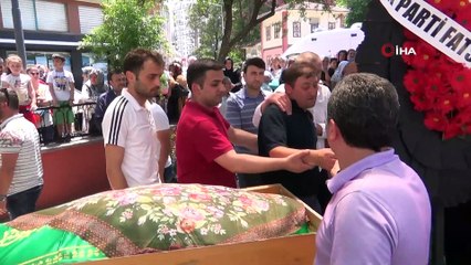 Ölüme birlikte giden anne kız son yolculuklarına uğurlandı