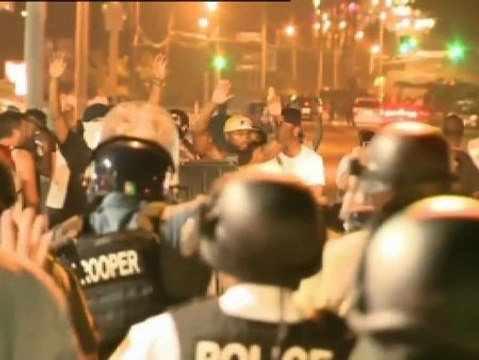 Nueva noche de protestas en Ferguson