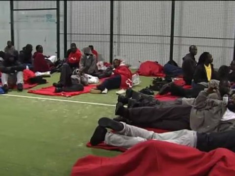 Las últimas oleadas de inmigrantes colapsan el CETI de Tarifa