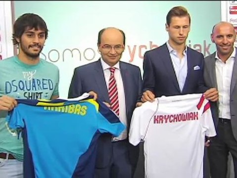 Krichowski y Arribas nuevas incorporaciones del Sevilla