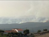 Un incendio arrasa centenares de hectáreas en Huelva