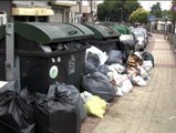 Los empleados de basuras empiezan a limpiar las calles de Lugo