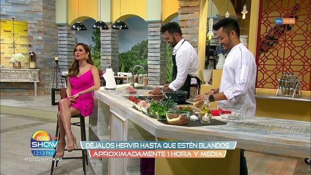 Receta: 'El Chino' te enseña cómo preparar unos suculentos y mexicanos Frijoles charros.