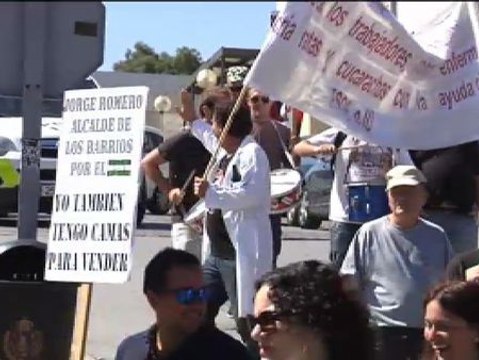 Varios colectivos protestan contra el cierre de camas de hospital en Algeciras