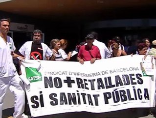 Siguen las protestas contra el cierre de camas en el hospital de Bellvitge
