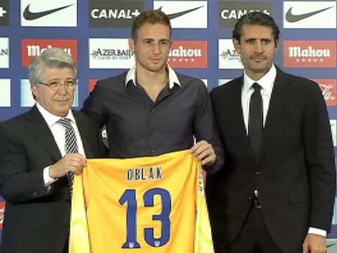 Oblak sustituye a Courtois en el Atlético de Madrid