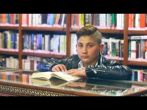وزارة الثقافة التركية تكرم طفلا سوريا وتمنحه لقب القارئ الاستثنائي - قهوة تركية