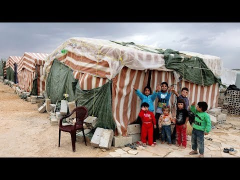 اللاجئون السوريون في لبنان ...واقعهم و السيناريو الذي ينتظرهم؟ - ملف مشترك