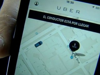 La Policía acorrala a los conductores de Uber en Barcelona