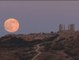 La primera 'superluna' del verano vista desde Grecia