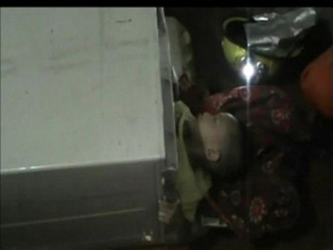 Rescatan a un niño en China atrapado en el interior de una lavadora