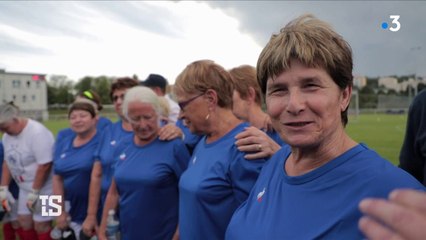 Football : les "Mamies foot", une équipe hors du commun