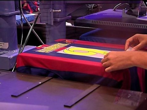 La camiseta azulgrana de Luis Suárez es ya una realidad