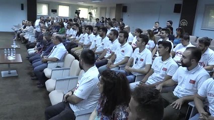 "Dünya'nın görüntülerini 5 santimetrelik uyduyla almayı hedefliyoruz"