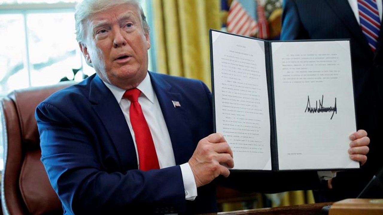 Donald Trump ha annunciato nuove sanzioni contro l'Iran