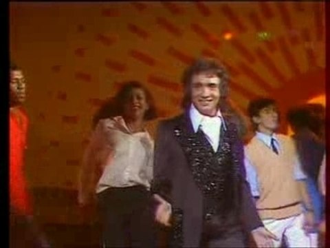 6 milliards 900 millions 980 mille