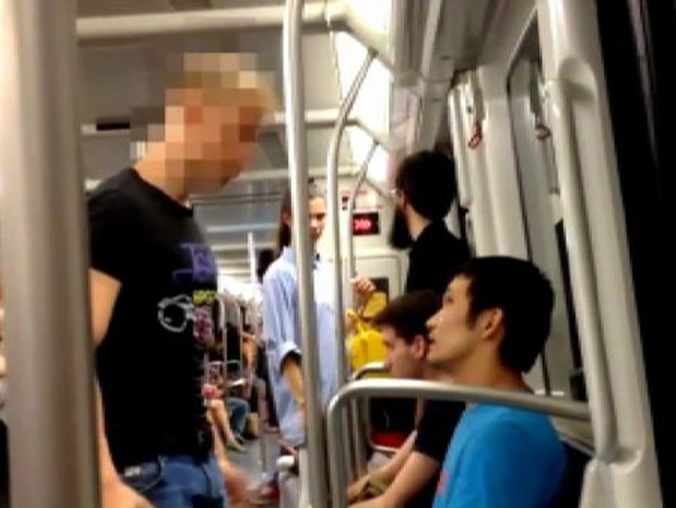 Detenido el autor y sus dos amigos por una agresión a un joven asiático