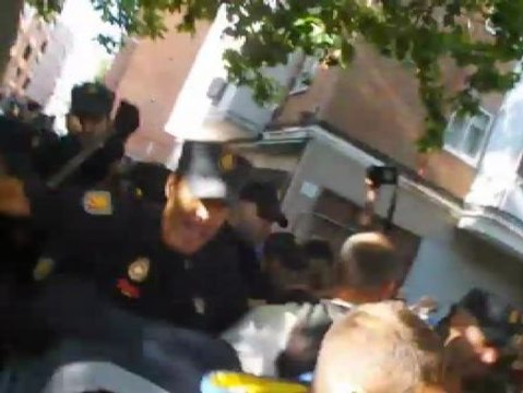 Un desalojo termina con seis detenidos y varios heridos