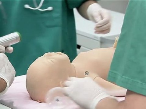 Un robot ayuda a matronas y ginecólogos a entrenar los partos