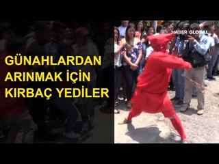 Günahlarından Arınmak İçin Kırbaç Yediler