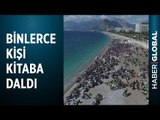 Binlerce Kişi Sahilde Kitap Okudu!