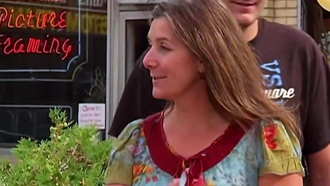 Washing Up at the Pizza Parlor | World's Strictest Parents