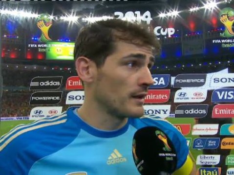 Casillas: Pedimos perdón a la gente