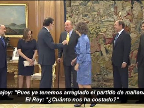El Rey y Rajoy bromean con la Roja antes de su último almuerzo como Jefe de Estado
