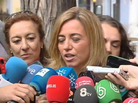 Chacón reprocha a Rubalcaba la convocatoria de un congreso