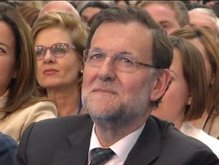 Rajoy: "¿Hay un solo español que piense que aquellos que dejaron España al borde del rescate europeo pueden traer la recuperación?"