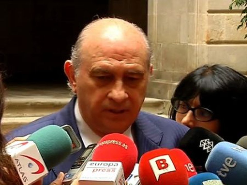 Fernández Díaz: "Las denuncias contra tuits antisemitas nos permitirán limpiar la Red"