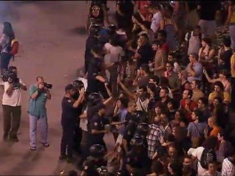 El jefe de un grupo de antidisturbios en el banquillo por exceso de violencia al disolver una manifestación