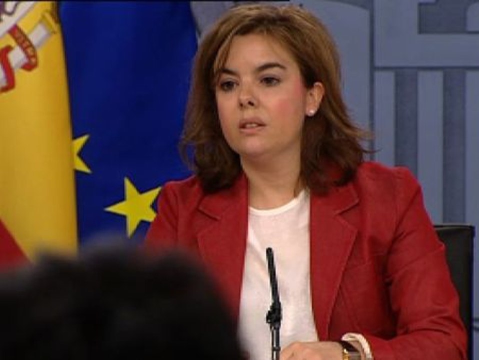 Sáenz de Santamaría sobre Cañete: "Algunas hemos oído determinadas cosas y nadie dijo nada"