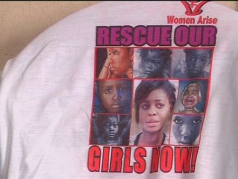 Salen a la venta camisetas que reivindican la liberación de las niñas nigerianas