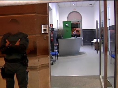 Siguen los registros policiales en Adif